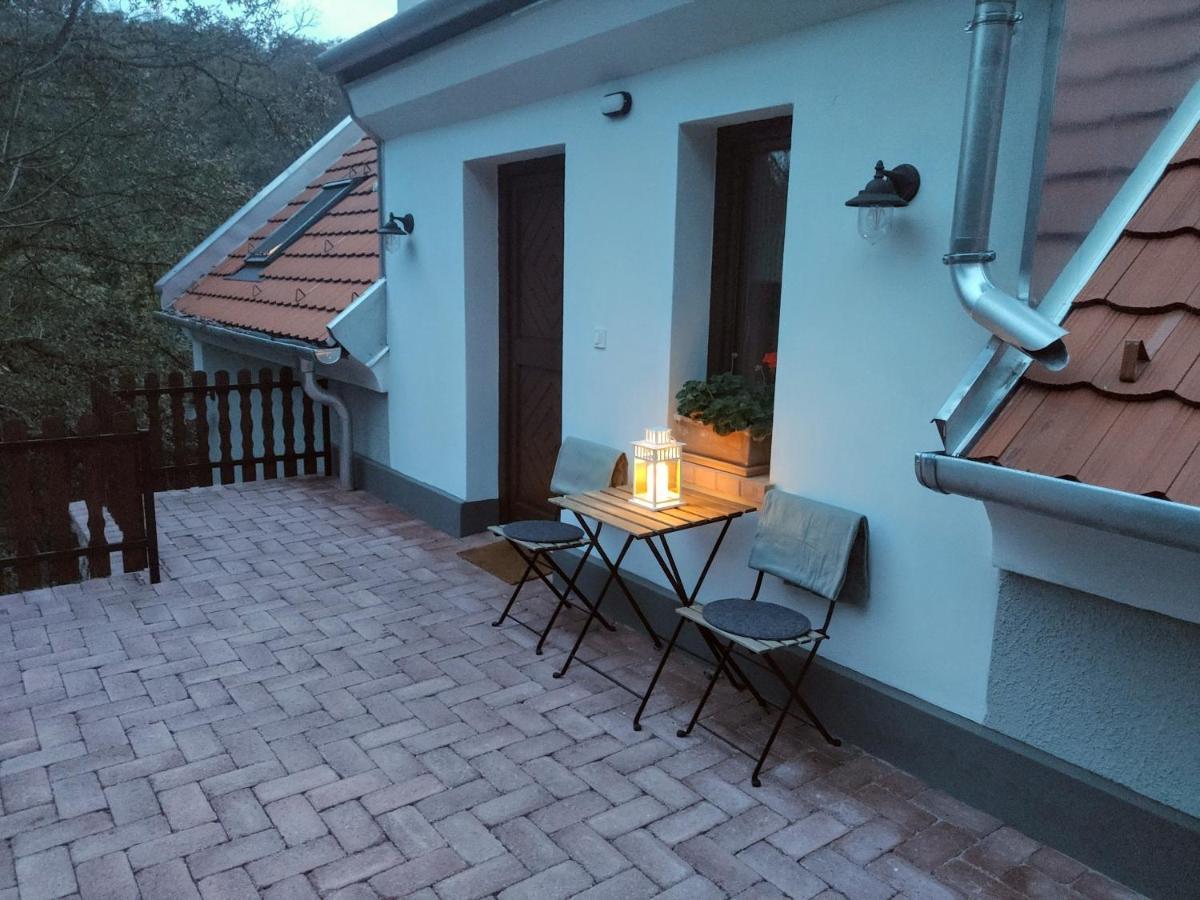 Apartament Kosbor Vendeghaz Monoszlo Zewnętrze zdjęcie