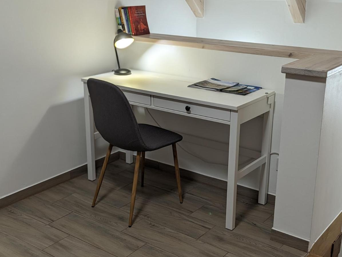 Apartament Kosbor Vendeghaz Monoszlo Zewnętrze zdjęcie